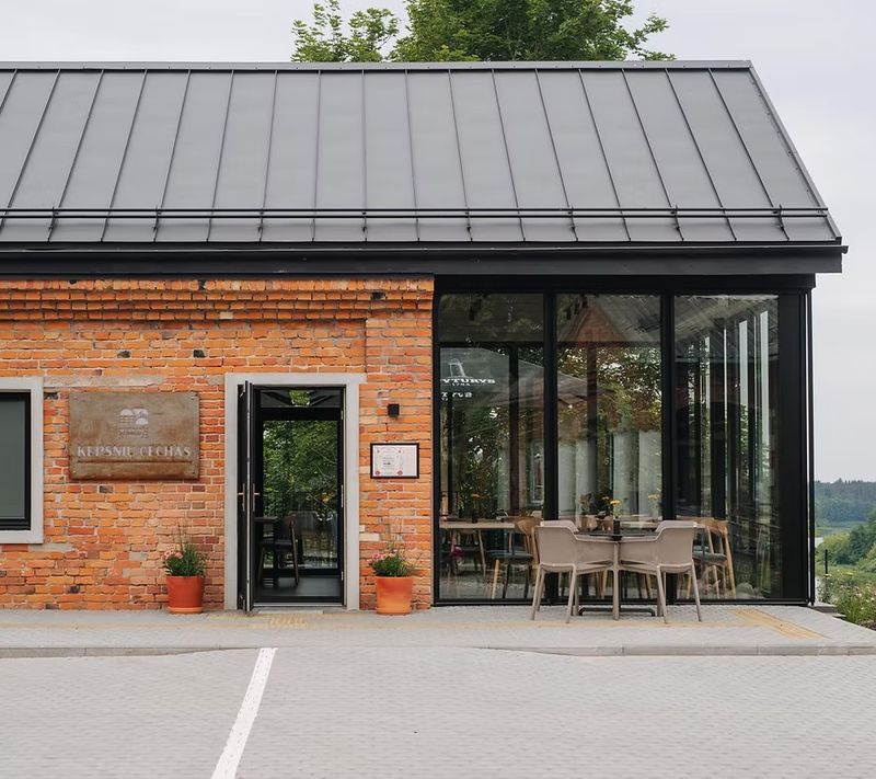 Merkinės fabriko restoranas „Kepsnių cechas“