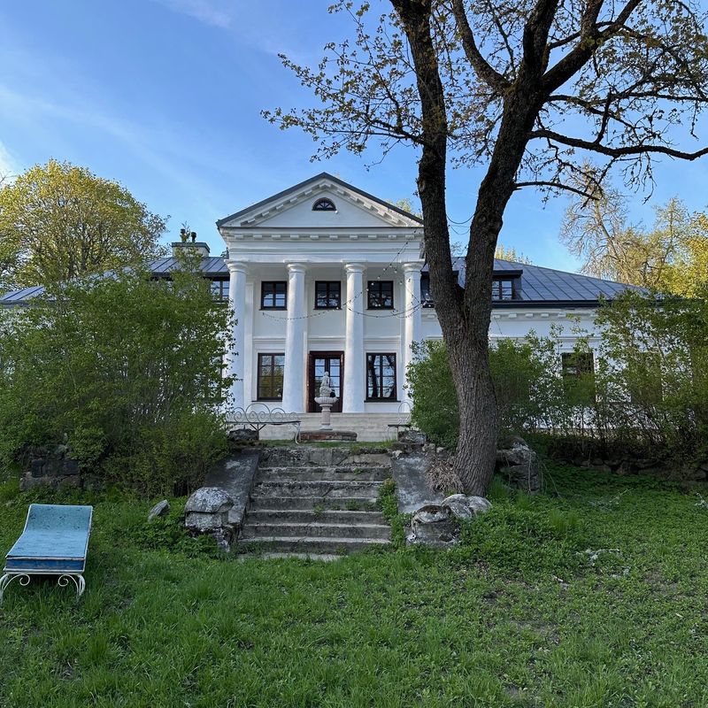 Šumsko, Laukininkų dvaras