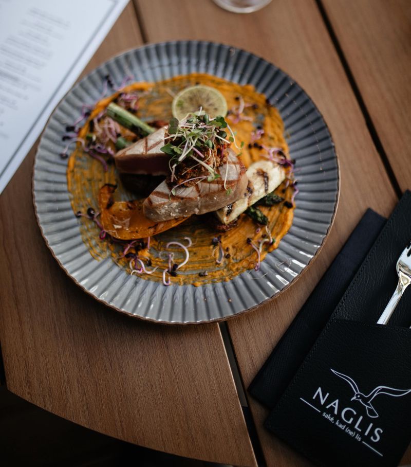 Naglis sakė, kad nelis #5