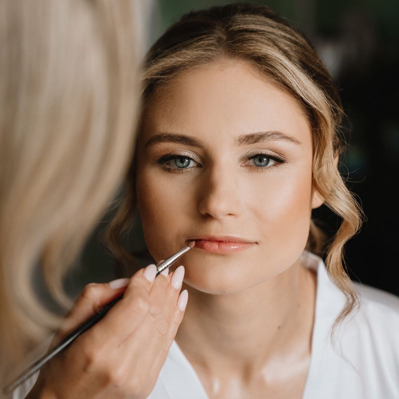 Makeup & Style by Ana
Makiažas ir šukuosenos #2