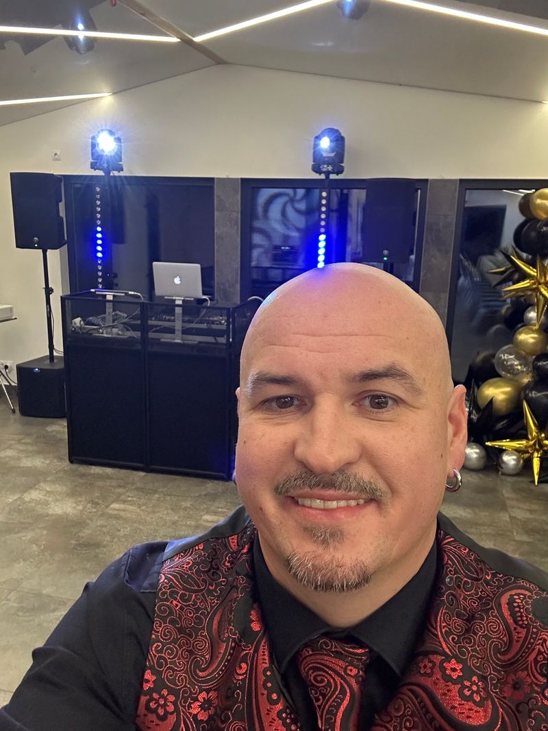 2 in 1 Profesionalus renginių vedėjas ir DJ  #5