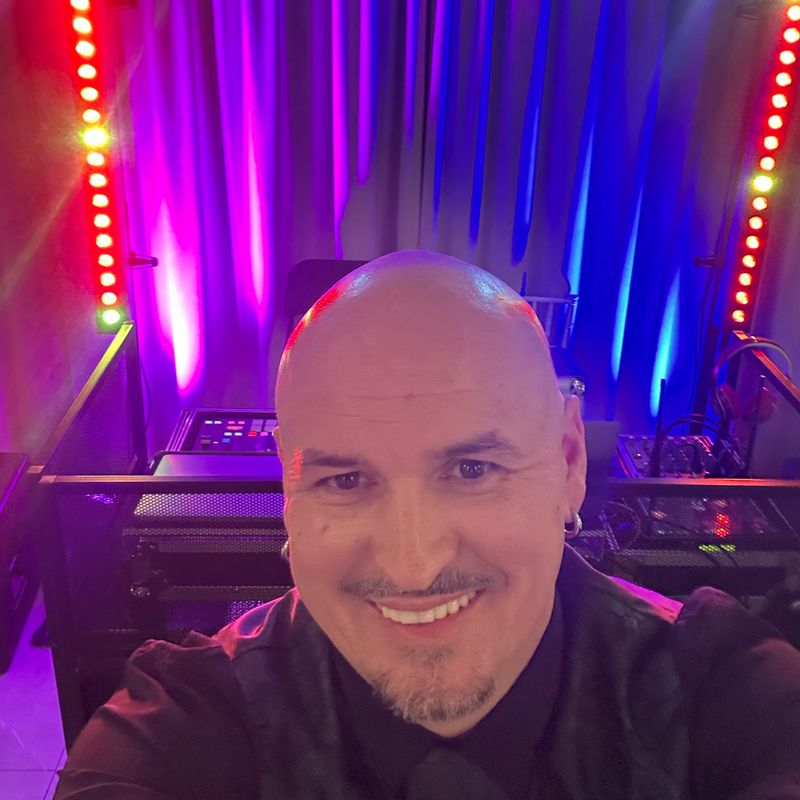 2 in 1 Profesionalus renginių vedėjas ir DJ  #3