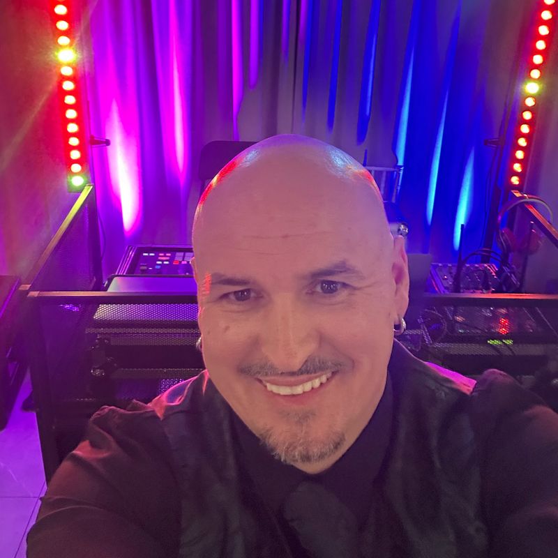 2 in 1 Profesionalus renginių vedėjas ir DJ  #3