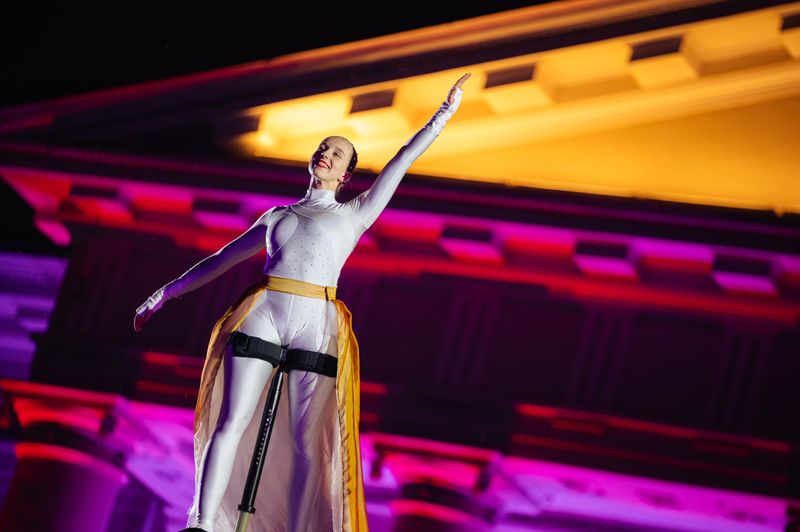 SWAY POLE by Ugnies Teatras #4