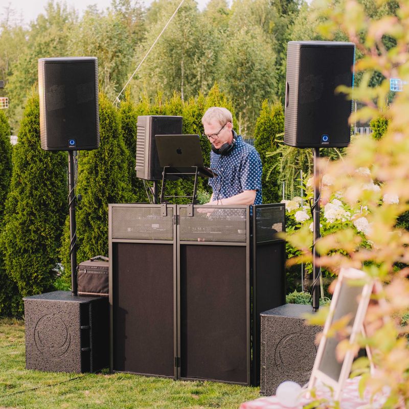 Sielos Džiaugsmas|DJ paslaugos|Reivo ekskursijos
