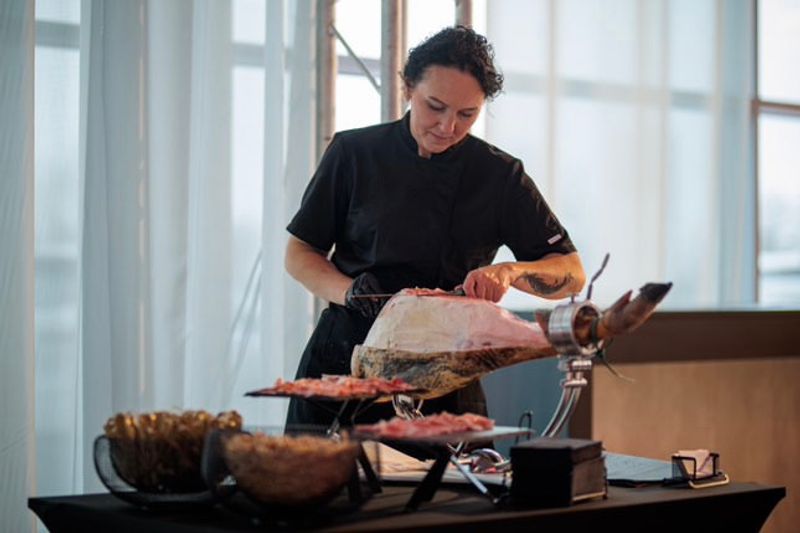 Iberico kumpio pjaustymas ir degustacija