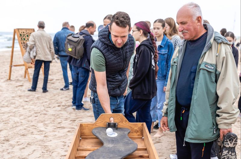Mediniai lauko žaidimai