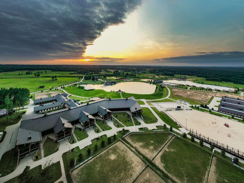 Royal Horse Resort #5