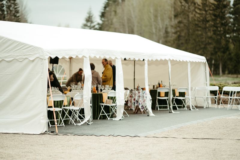 Baltos Palapinės #3