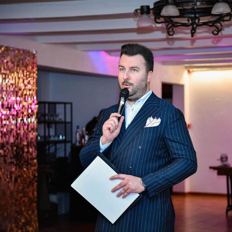 Renginių vedėjas Arnas Mazėtis