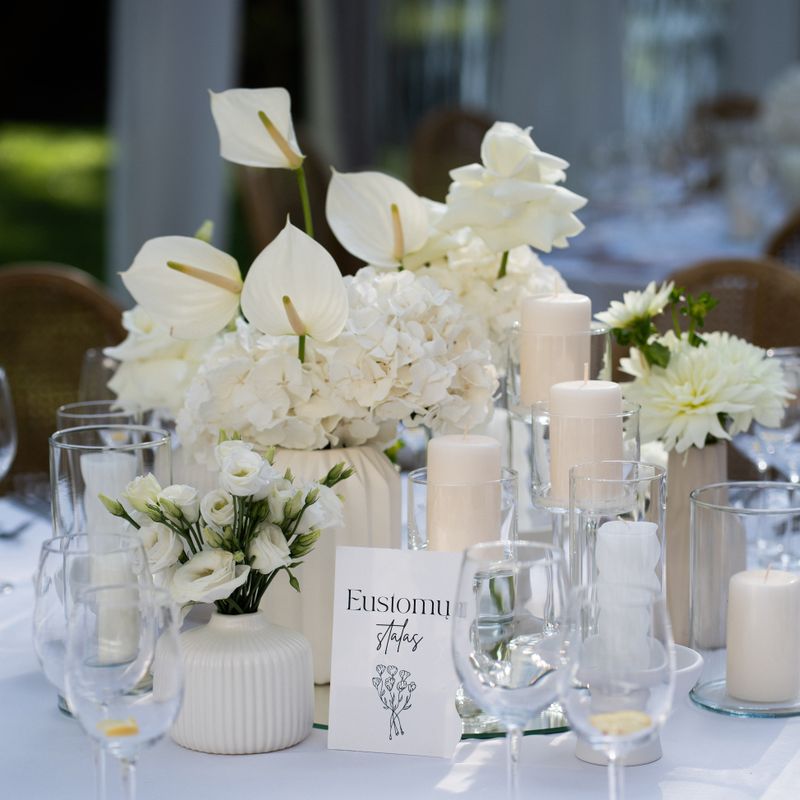 Baltas Angelas - dekoravimas, floristika, nuoma