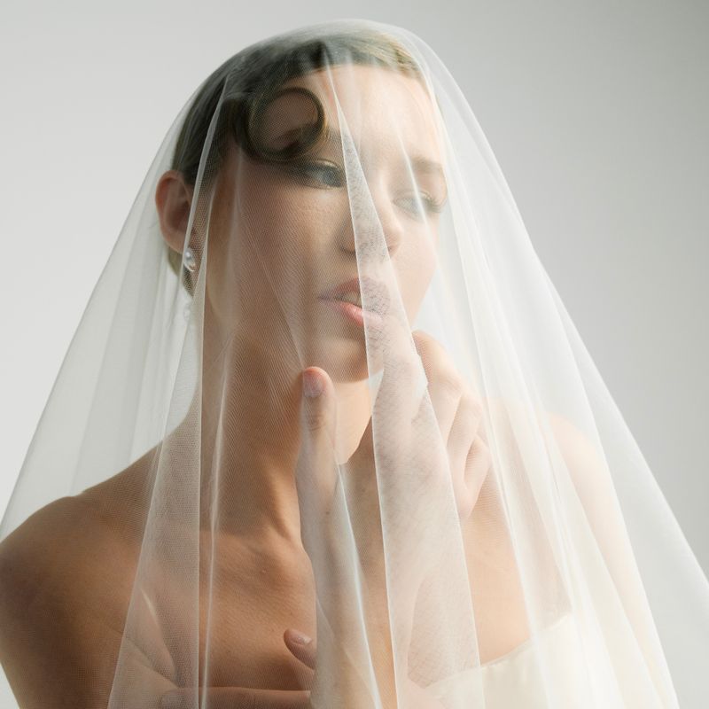 Laura Gul WED + drone