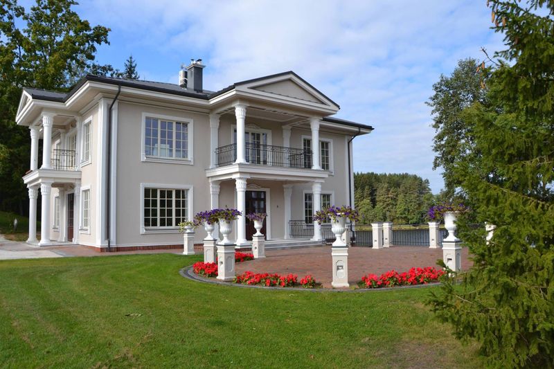 Villa Silver Lake