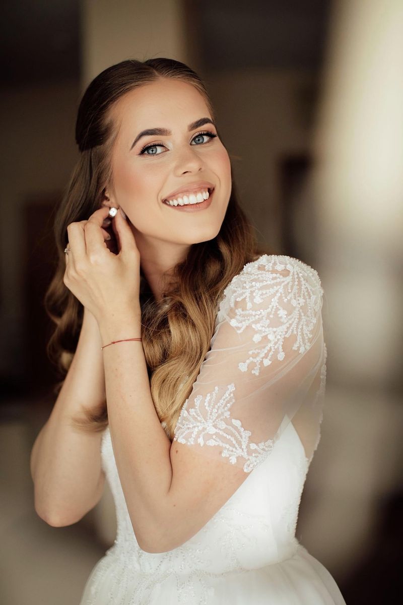 Makeup & Style by Ana
Makiažas ir šukuosenos #3